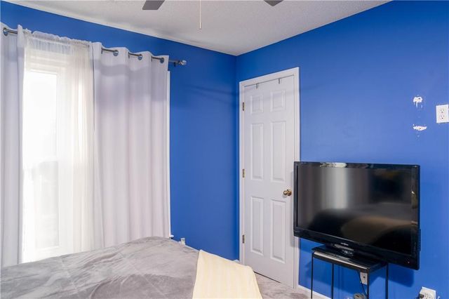 3912 Brentmoor NW Court, Kennesaw, GA 30144