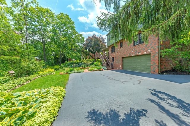 3306 Hermar Court, Murrysville, PA 15668