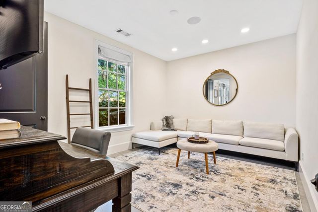 2067 Telfair Circle B, Atlanta, GA 30324