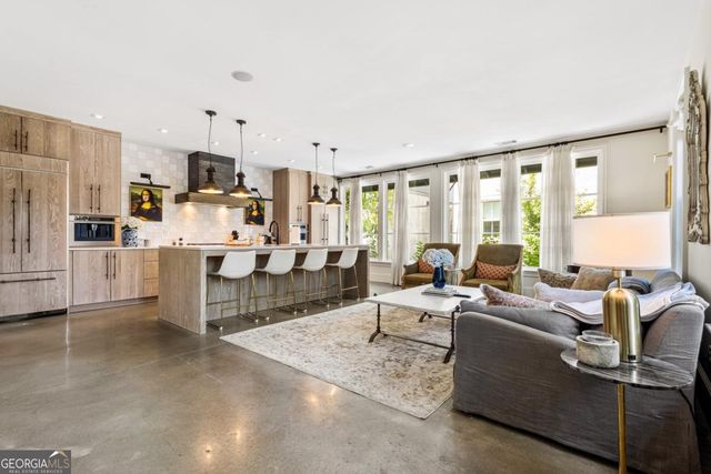 2067 Telfair Circle B, Atlanta, GA 30324