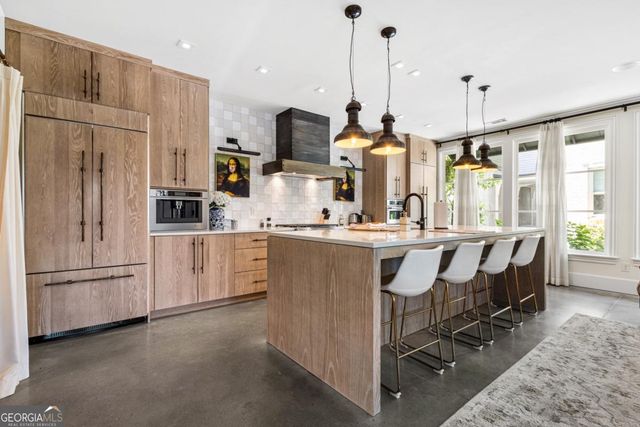 2067 Telfair Circle B, Atlanta, GA 30324