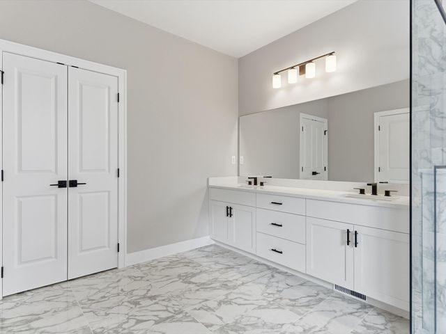 50623 Timberstone Drive, Macomb Twp, MI 48042