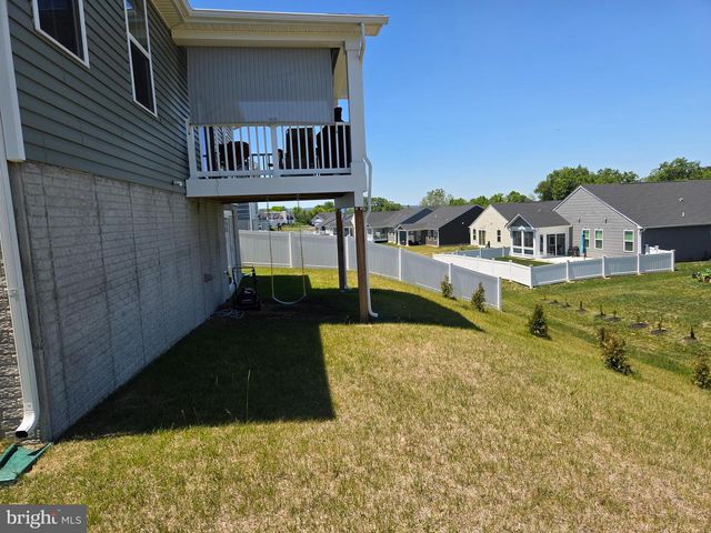 90 SUTHERLAND WAY, Martinsburg, WV 25405