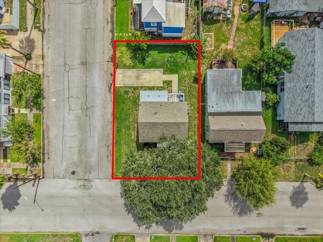 4201 Avenue R, Galveston, TX 77550