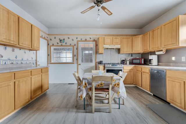 436 W Washington Street, Marengo, IL 60152