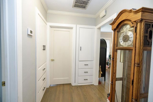 1307 Sycamore Ave, Modesto, CA 95350