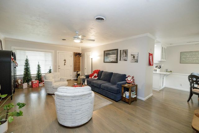 1307 Sycamore Ave, Modesto, CA 95350