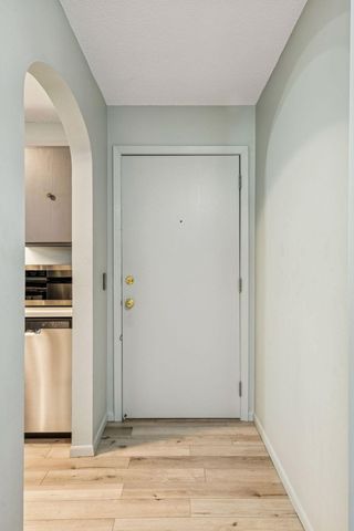 7320 York Avenue S 2112, Edina, MN 55435