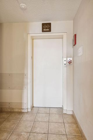 7320 York Avenue S 2112, Edina, MN 55435