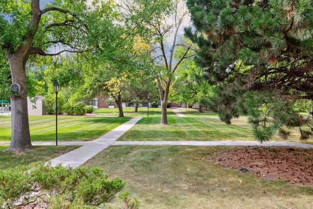 7320 York Avenue S 2112, Edina, MN 55435