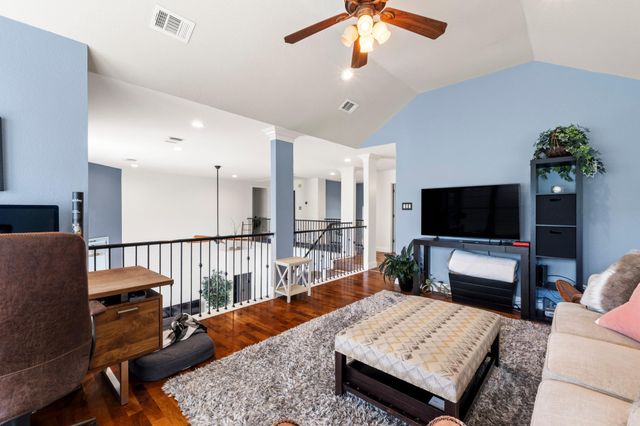 10501 Crow Wing CV, Austin, TX 78730