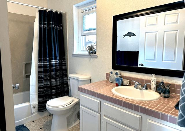1608 Wren Place, Santa Cruz, CA 95062