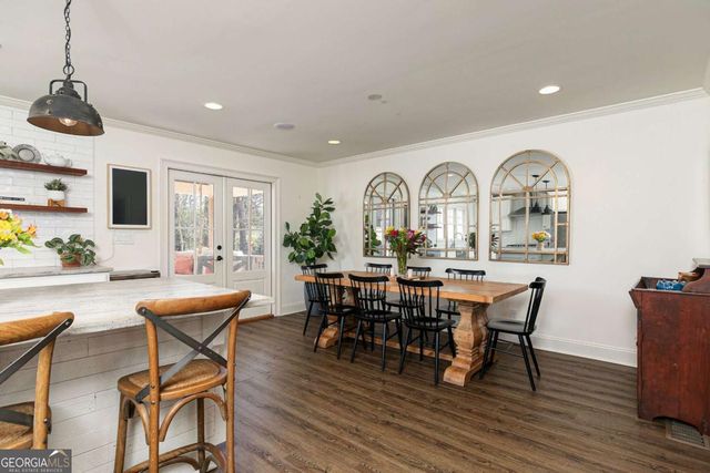 2631 Brown Circle SE, Smyrna, GA 30080