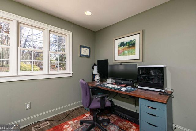 2631 Brown Circle SE, Smyrna, GA 30080