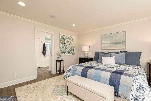 2631 Brown Circle SE, Smyrna, GA 30080