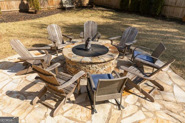 2631 Brown Circle SE, Smyrna, GA 30080