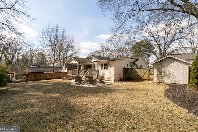 2631 Brown Circle SE, Smyrna, GA 30080