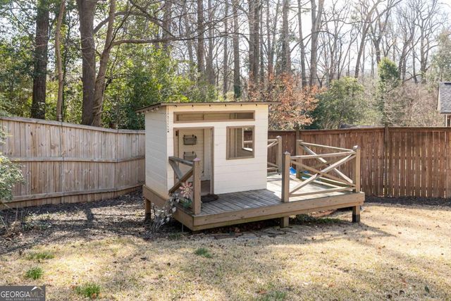 2631 Brown Circle SE, Smyrna, GA 30080