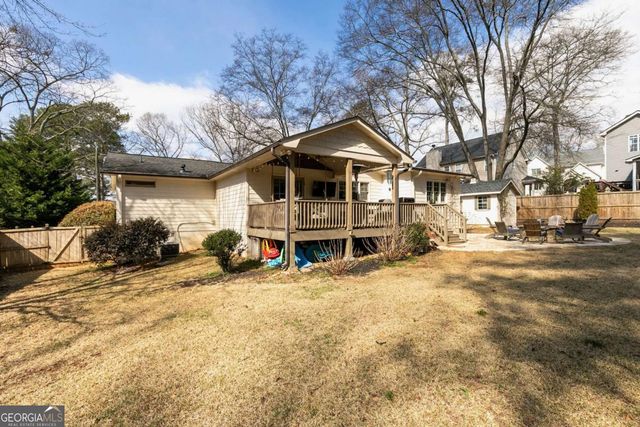 2631 Brown Circle SE, Smyrna, GA 30080