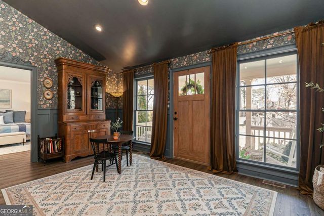 2631 Brown Circle SE, Smyrna, GA 30080