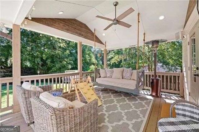 2631 Brown Circle SE, Smyrna, GA 30080