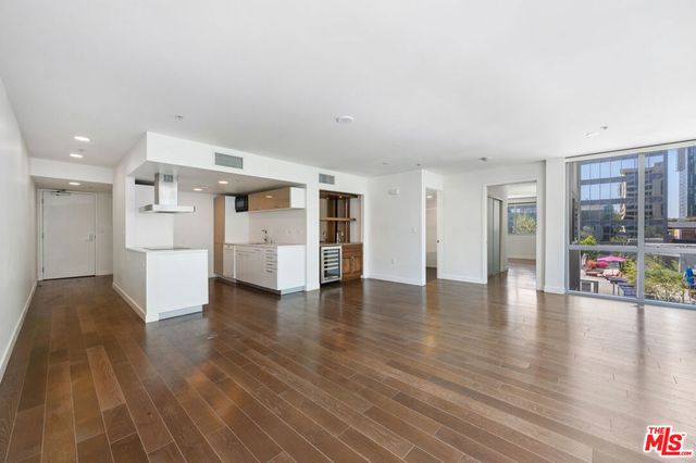 901 S Flower Street 601, Los Angeles, CA 90015