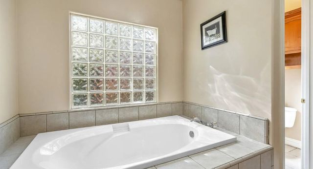 9813 Fitzgerald, Bakersfield, CA 93311