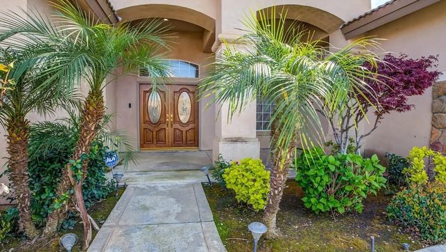 9813 Fitzgerald, Bakersfield, CA 93311