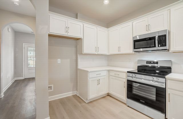 521 Cherry Blossom PVT Way, Gallatin, TN 37066