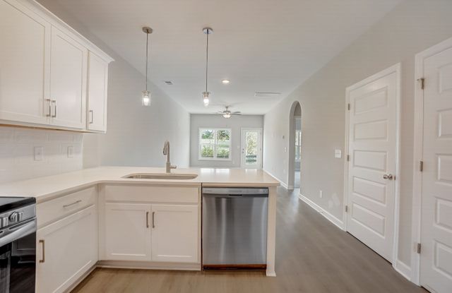 521 Cherry Blossom PVT Way, Gallatin, TN 37066