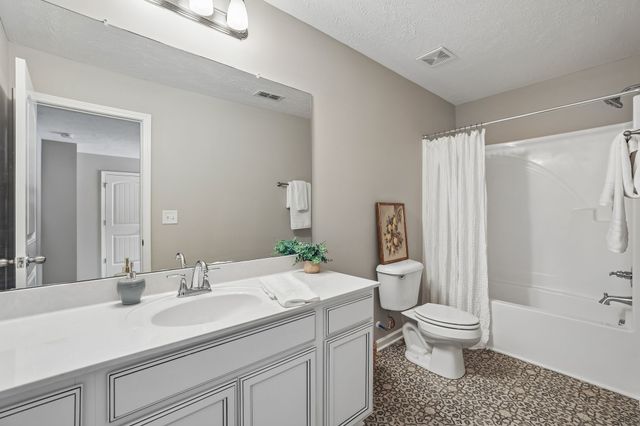 200 William Terry Dr, Smyrna, TN 37167
