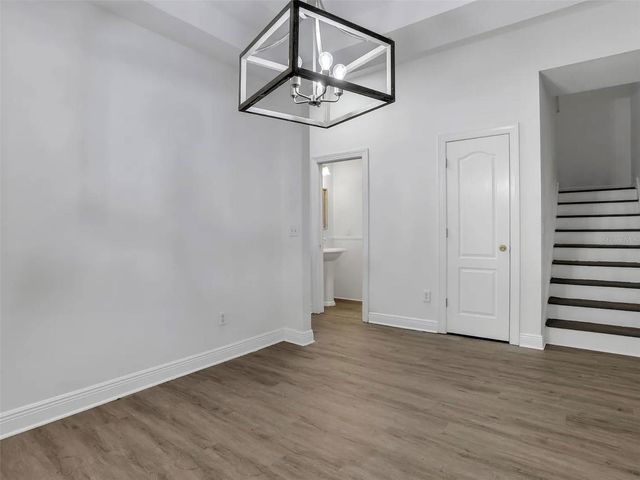 148 S THORNTON AVENUE, Orlando, FL 32801