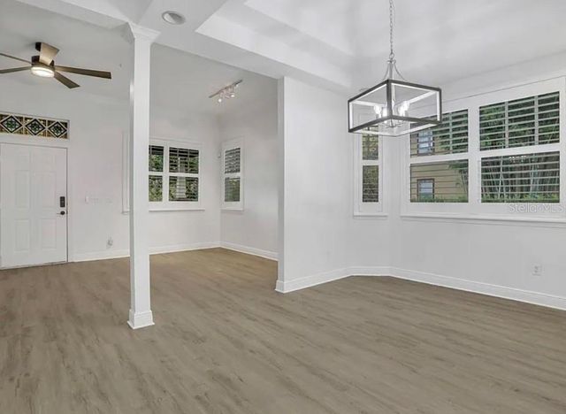 148 S THORNTON AVENUE, Orlando, FL 32801