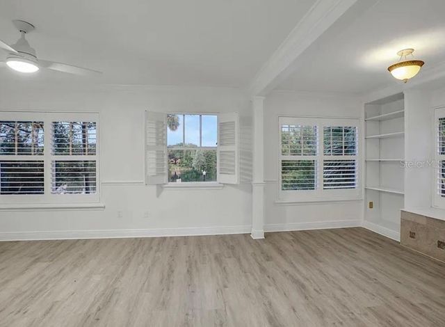 148 S THORNTON AVENUE, Orlando, FL 32801