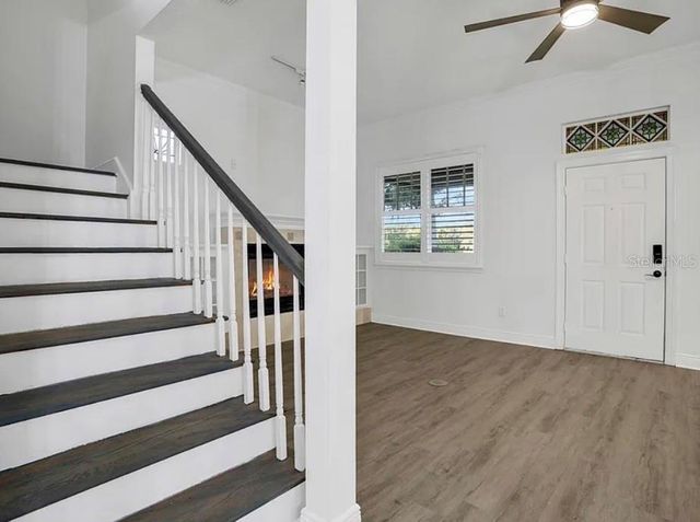 148 S THORNTON AVENUE, Orlando, FL 32801