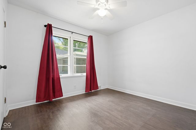 1609 Kessler Boulevard East, Indianapolis, IN 46220