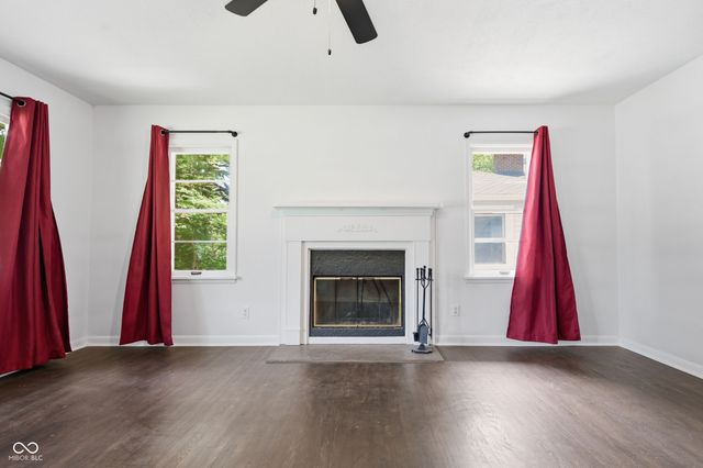 1609 Kessler Boulevard East, Indianapolis, IN 46220