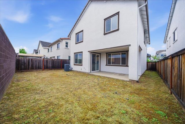 4339 White Fir Loop, Rocklin, CA 95677