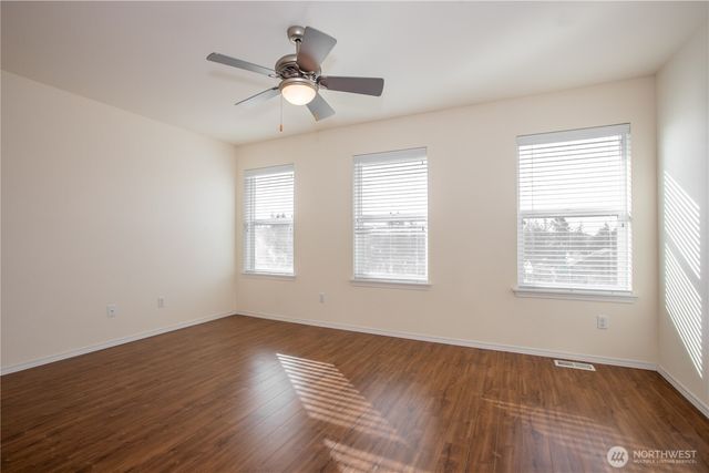 1179 Swan Loop, Dupont, WA 98327