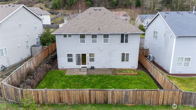 1179 Swan Loop, Dupont, WA 98327