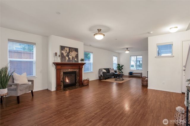 1179 Swan Loop, Dupont, WA 98327