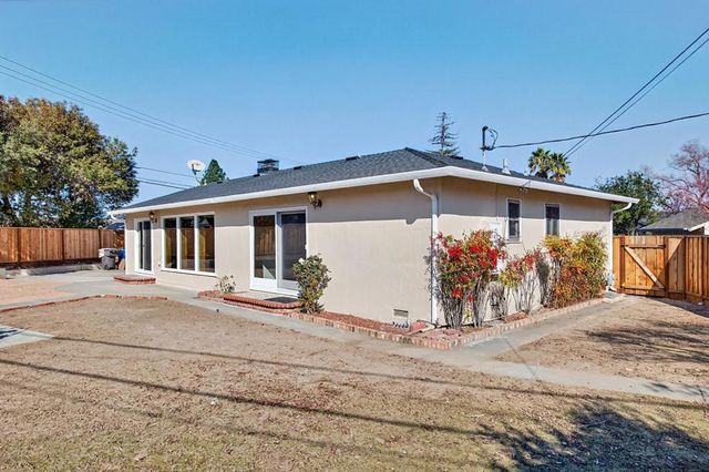 19150 Brookhaven Drive, Saratoga, CA 95070