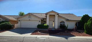 8449 W ROCKWOOD Drive, Peoria, AZ 85382
