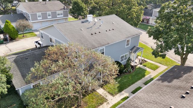 1229 Nova Court 1229, Wheeling, IL 60090