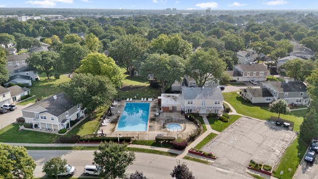 1229 Nova Court 1229, Wheeling, IL 60090