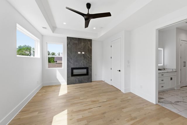 1815B 14th Ave, N, Nashville, TN 37208