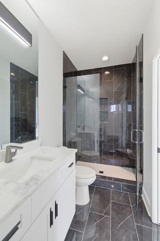 1815B 14th Ave, N, Nashville, TN 37208