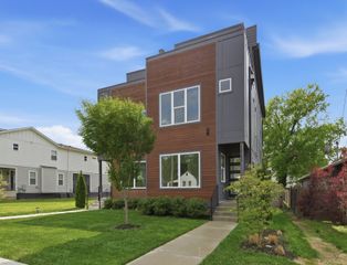 1815B 14th Ave, N, Nashville, TN 37208