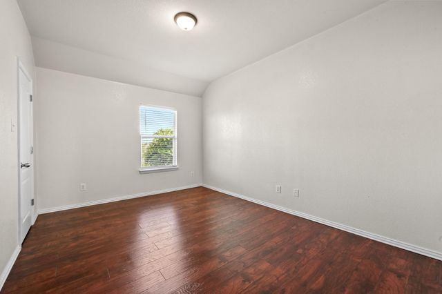 1689 Amberwood LOOP, Kyle, TX 78640