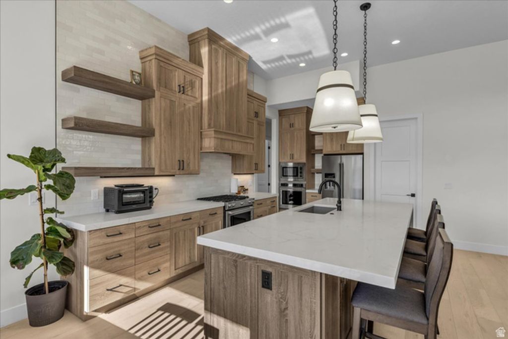Image 8 of property listing at 404 N MARSALA WAY, St. George, UT 84770